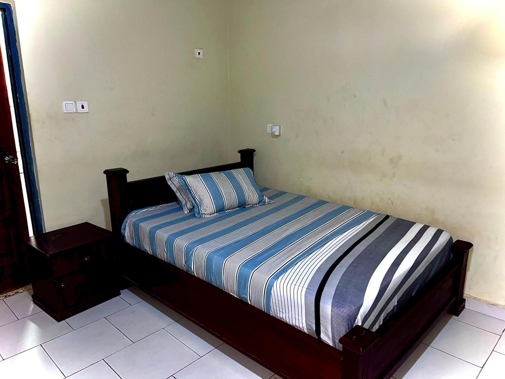 Jessie Hotel Adenta 객실 사진